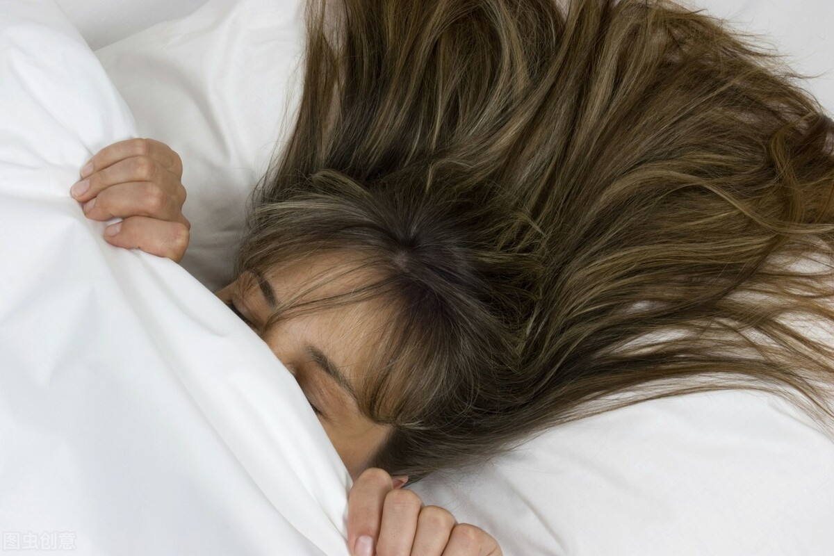 為什麼睡多了反而會累？ 專家說：要養成良好的習慣