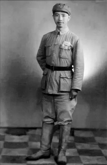 1987年，71岁的刘华清准备退休，邓小平却说：调你当军委副秘书长