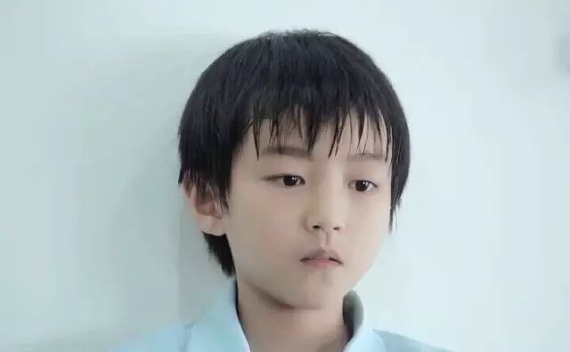 上厕所时被星探发现的王俊凯：要成为树一样的男人