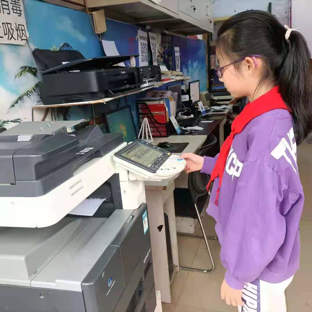 小脚丫走天涯 职业体验得真知——双流实小东区职业体验课程报道