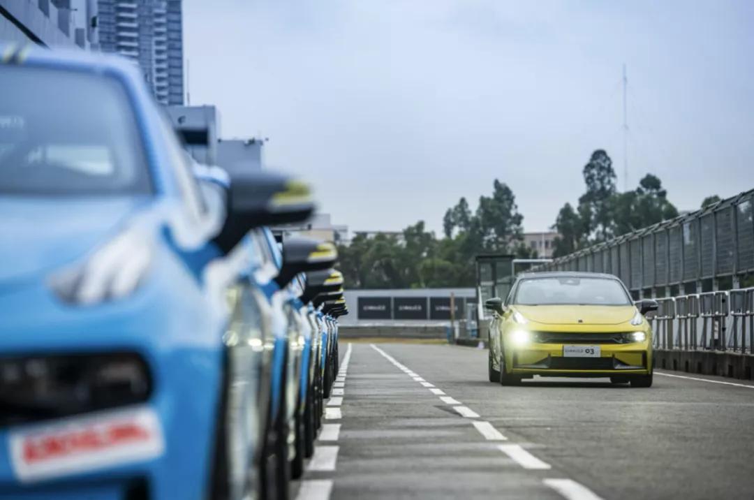 从赛场到街道，领克03从不怠慢