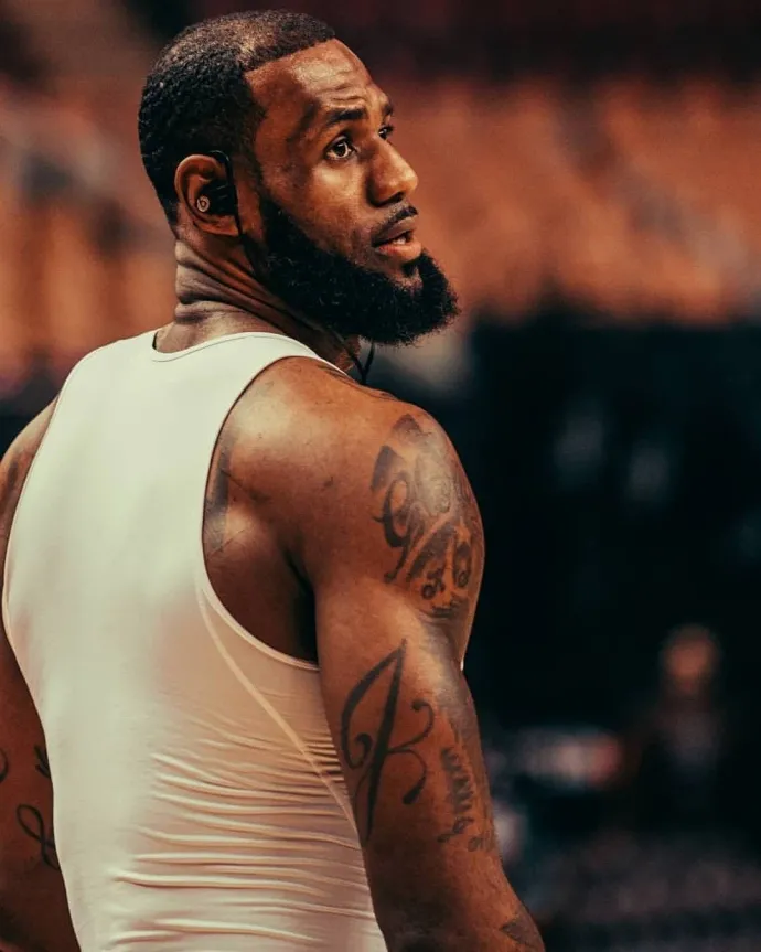 生日快樂！32歲的杜蘭特，可能還是這個星球上最會打球的人之一！-黑特籃球-NBA新聞影音圖片分享社區