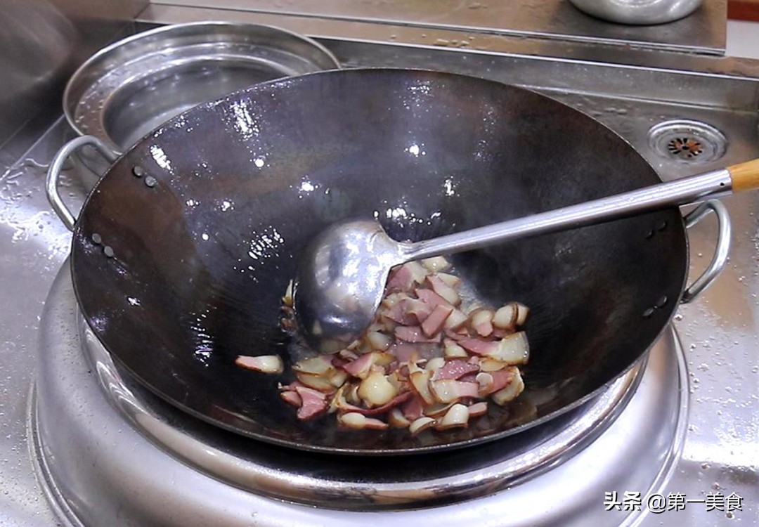圖片[8]-飯店的臘肉炒芹菜 為啥清脆不柴有嚼勁 廚師長告訴你關鍵在哪-起舞食譜網