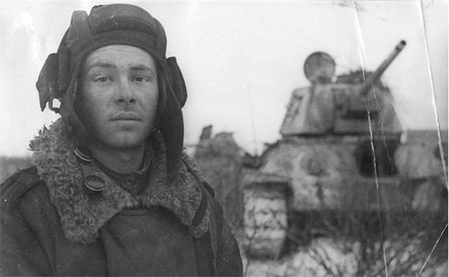 二战中，库尔斯克会战究竟有多惨烈？我来告诉