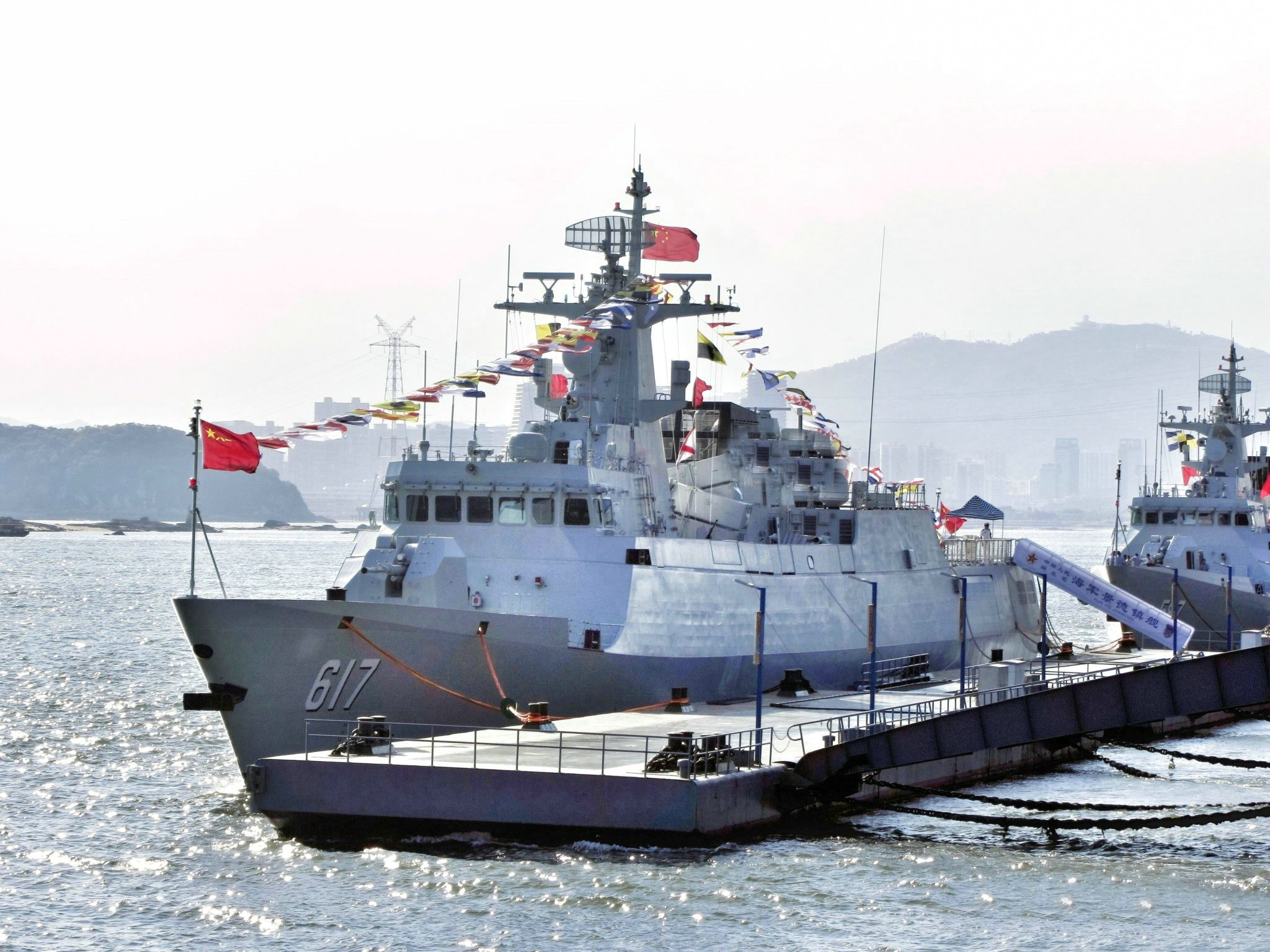 阿爾及利亞出手大方，採購3艘056護衛艦，還要買大批五代機