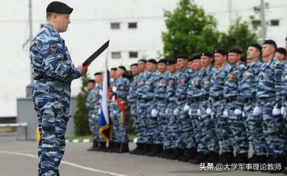 士可杀不可辱：乌克兰金雕特种部队被逼下跪，愤恨出走俄罗斯