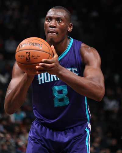 骨骼惊奇！盘点NBA臂展最惊人的十大球星：伦纳德仅排第九名