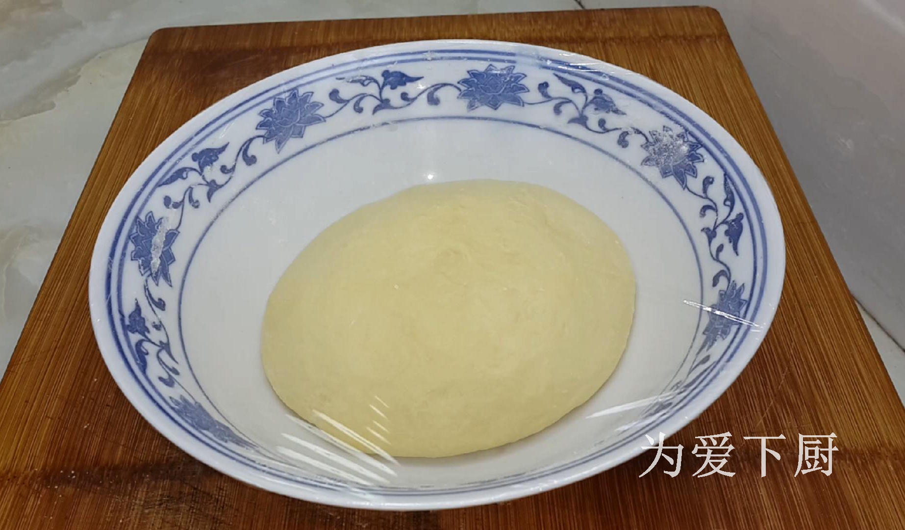 油條這做法才好吃，鍋裡炒一炒，個個焦脆香甜，出鍋全家人都愛吃