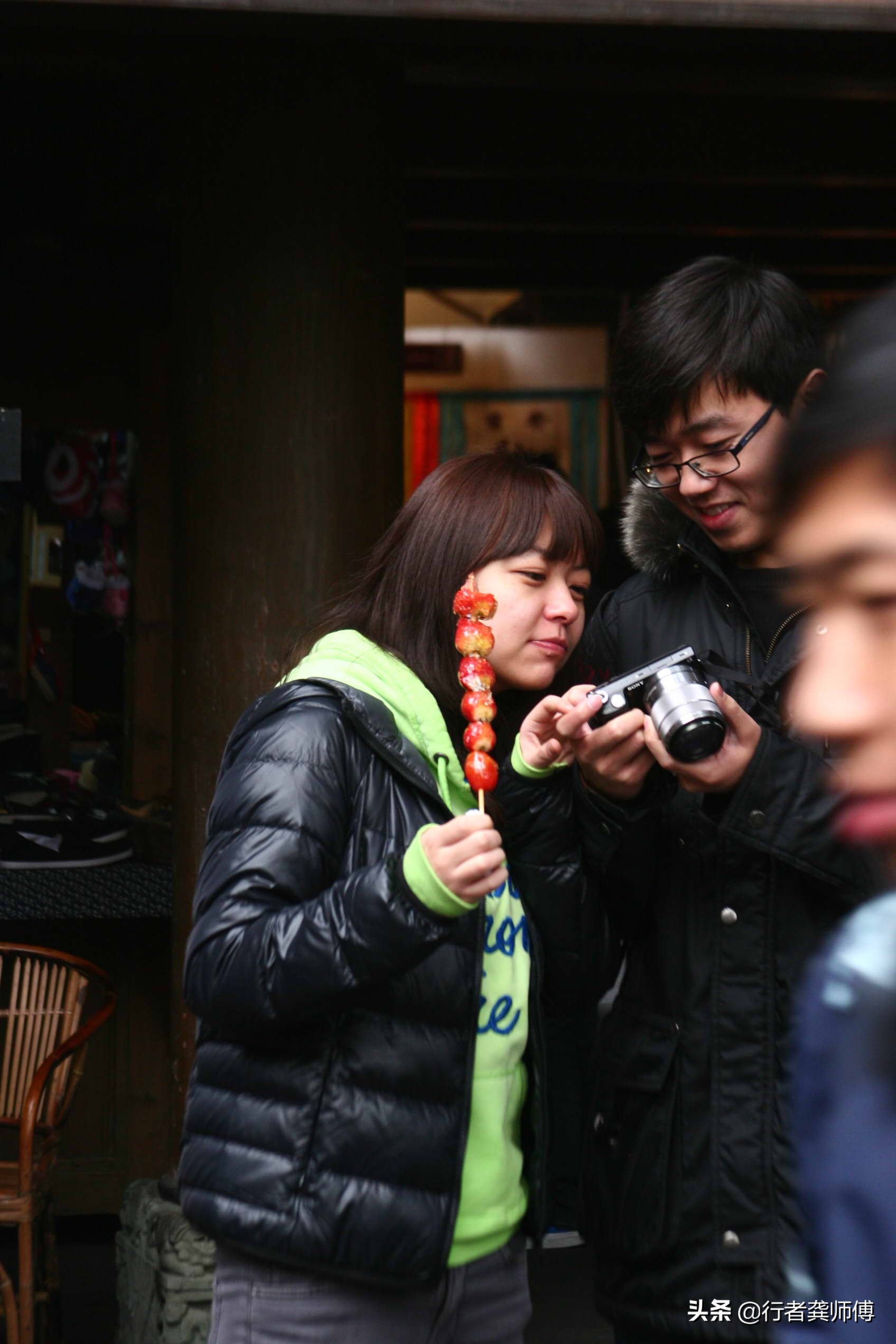 成都青羊区宽窄巷子：旅游纪念品