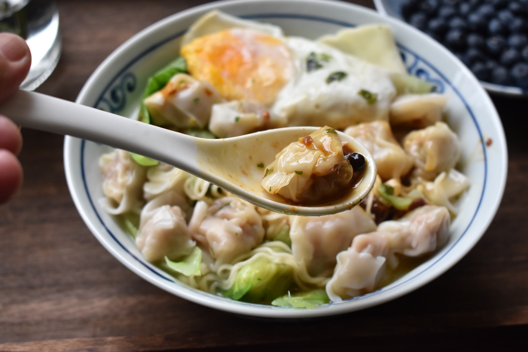 真正的懒人早餐，简单煮一煮10分钟上桌，好吃又营养，鲜美极了