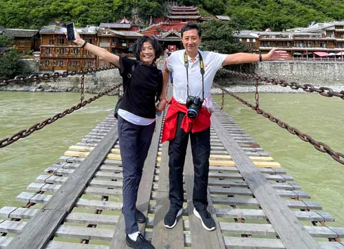 四川旅游：走近泸定桥圆童年电影情结（图）