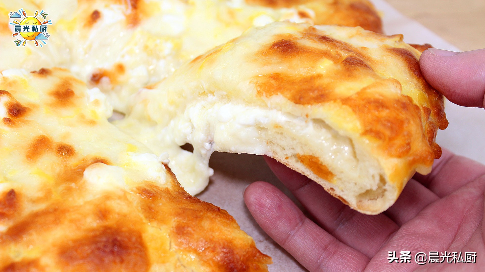 奶酪芝士早餐餅，每個週末都會做的簡易披薩，無需揉麵、一步到位