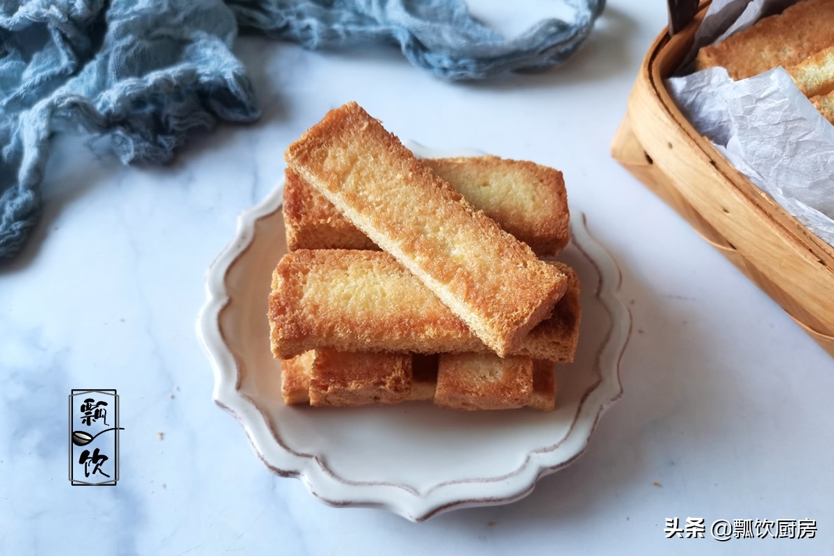 不和面就能做的小零食，酥甜焦脆，吃一口就上瘾，孩子大人抢着吃