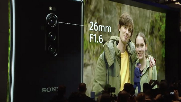 索尼 Xperia 1 发布：4K OLED 显示屏+三摄，骁龙 855 加持