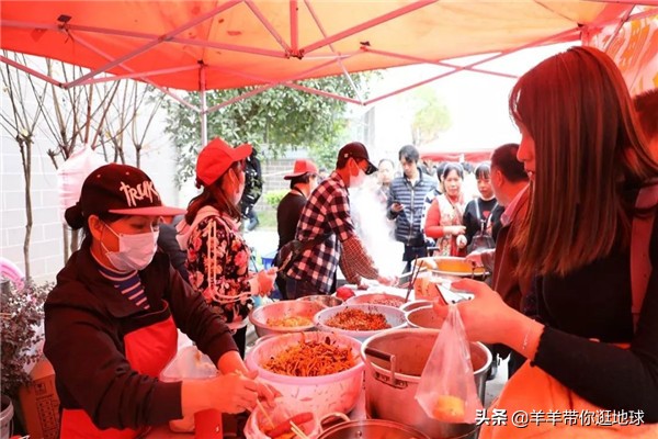 广西这座城市火了，疫情期间靠一碗粉全国知名，网友：这粉真上头