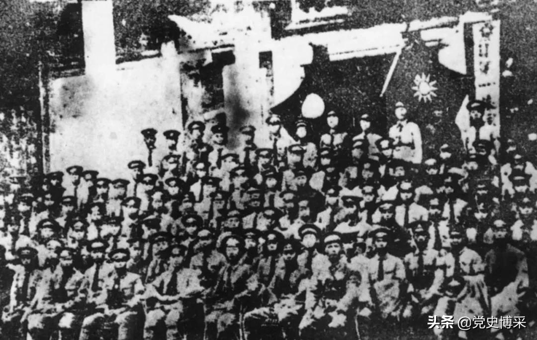 加仑：黄埔军校的奠基人之一，北伐战争的实际最高指挥者，唯一获得蒋介石正面评价的苏联人