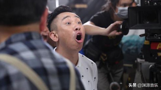 曾和贾玲搭档上春晚，十年后为何贾玲成喜剧女王，白凯南穷途末路