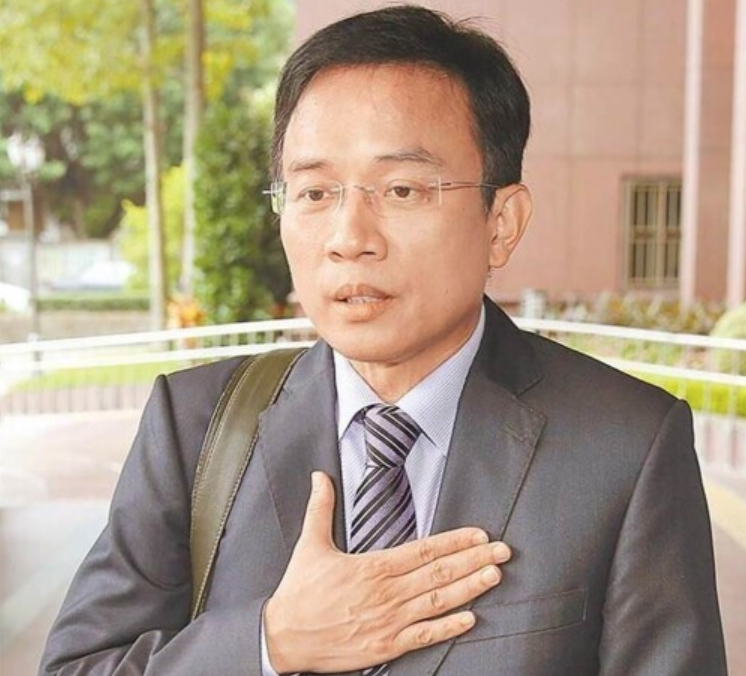 資深台媒體人控訴蔡英文�博士論文不存在�，百人旁聽惹眾議丨海峽兩岸