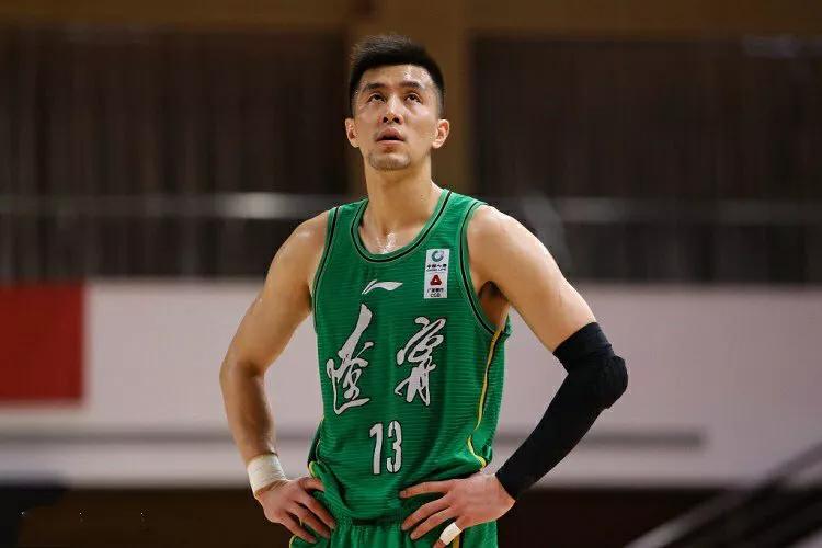 Blessing case is registered, taylor goes to Shenyang, look be like fill strong, but distant basket is the biggest short board it is episcopal Lian Yangming however