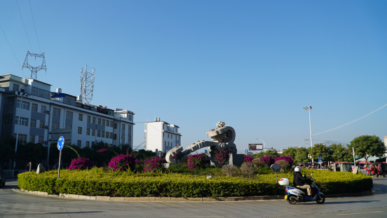 深挖“美丽县城”建设 打造宜居生活环境