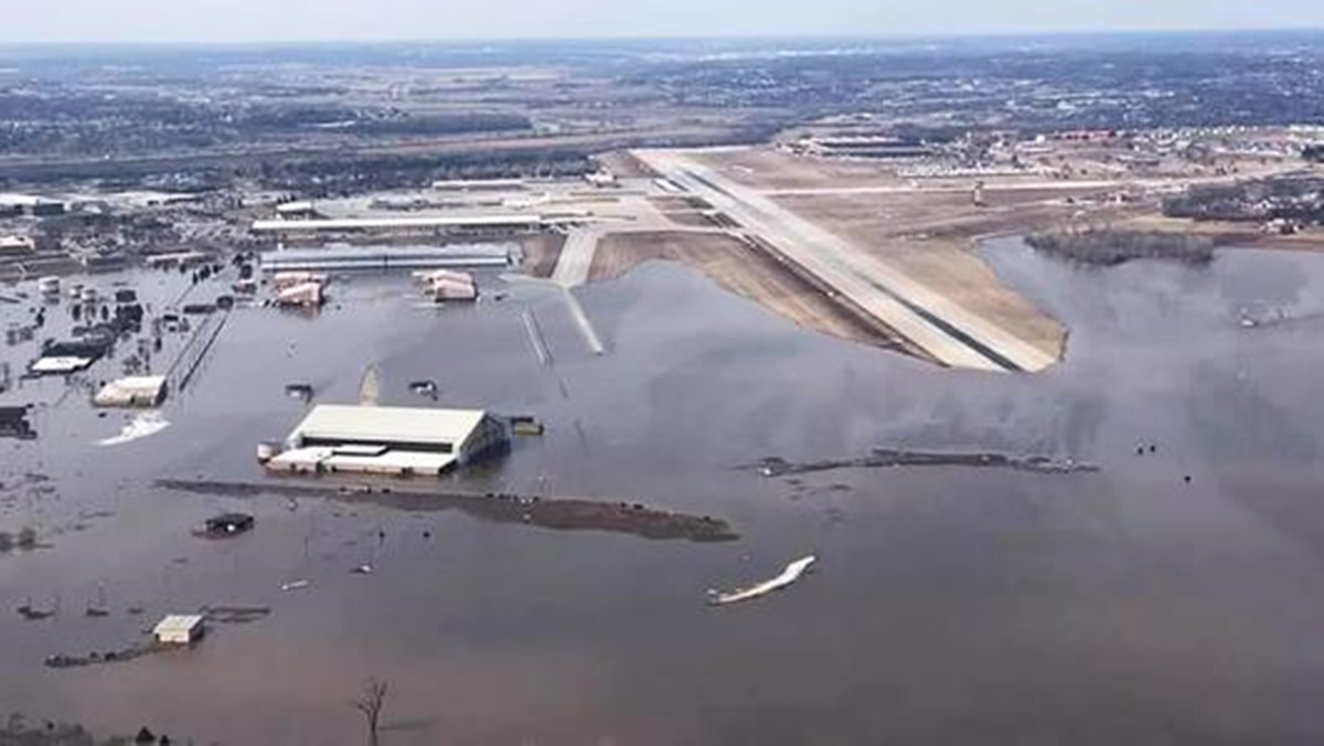 洪水泄露美军机密，核战飞机大白于天下，能同时掌控4000枚核弹