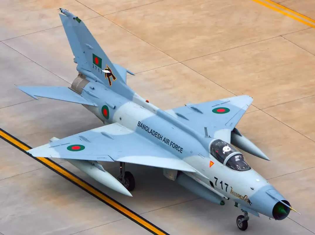 北约给歼10取名“萤火虫”，那歼20又叫什么名字？