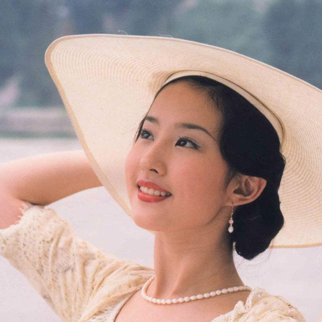 《金粉世家》过去17年了，有人因出轨声名俱下，有人则因意外去世