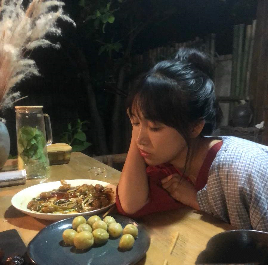 记者采访网红李子柒被怼是什么原因李子柒是个怎样的人