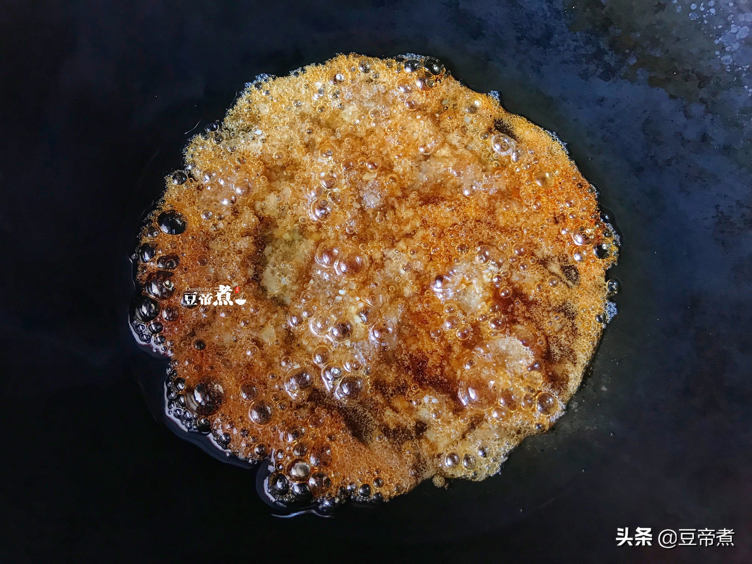 鸭子不要再炖汤了，用啤酒卤出好滋味，我家隔三差五就做吃，特赞