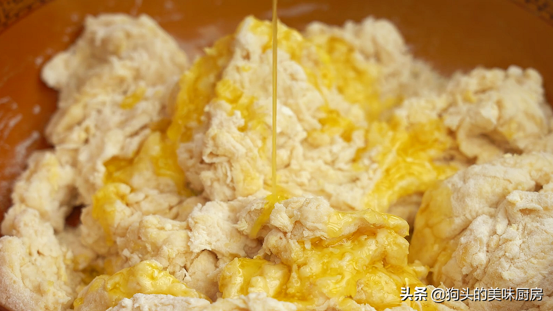 最近酸奶大麻花火了，做法配方告訴你，外酥裡軟，口口爆漿