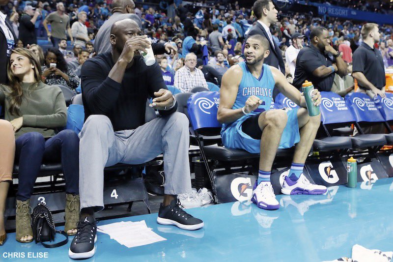 場均3.6分，1.2億先生執行合同繼續撈錢，喬老闆你的心有沒有在滴血？-黑特籃球-NBA新聞影音圖片分享社區