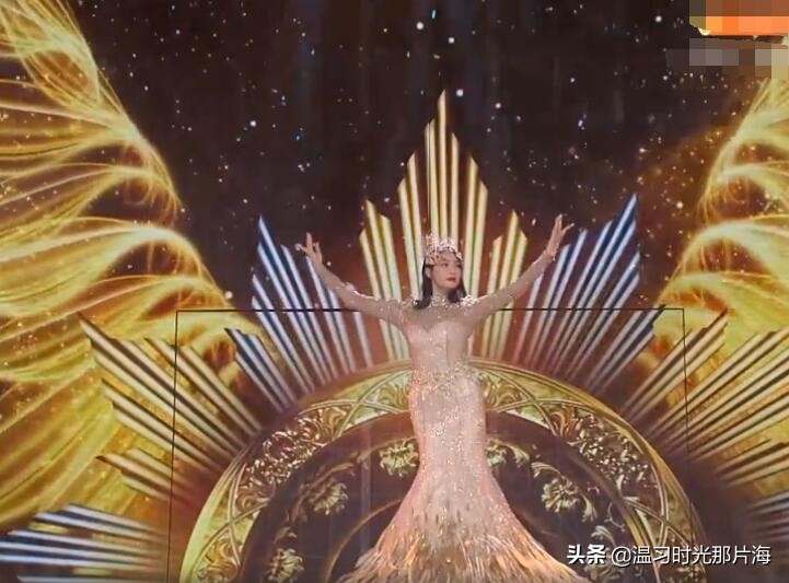 金鹰女神宋茜压轴出场，造型显粗壮，发型太随意