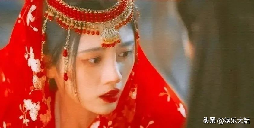 人均一字眉加披發(fā)的影視圈，或許?早就忘記了美人在骨不?在皮吧