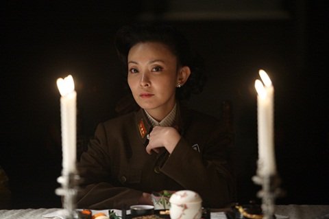 谍战剧《风声》热播,而那部九年前和它同题材的电视剧你是否记得
