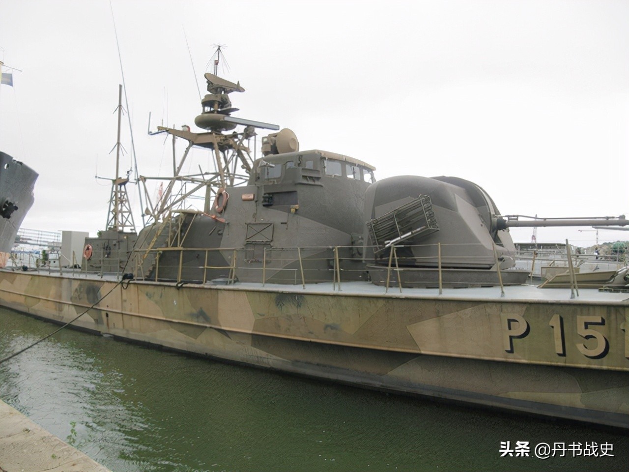 Swedish Hugins-class guided missile patrol boat, the turret is a bit ...