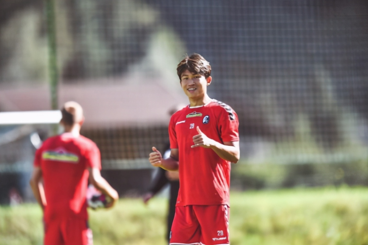 联赛结束国字号征程开启，本托、金鹤范今日分别沙场点兵