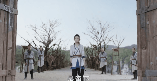 赵丽颖不应该再演少女了？85花的转型之战也让人唏嘘