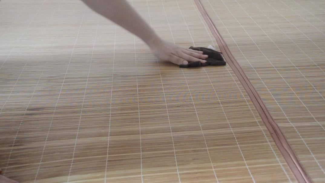 无论多脏的凉席都不要用水冲，教你正确的方法，洗完干净又凉爽