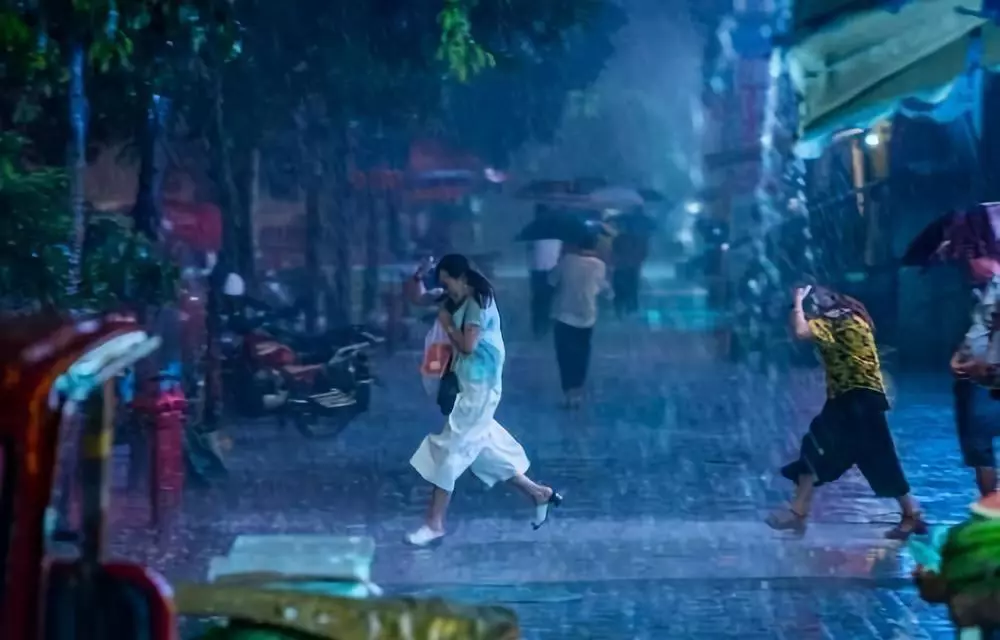 重庆|可能要下雨，各位老司机们注意行车安全！