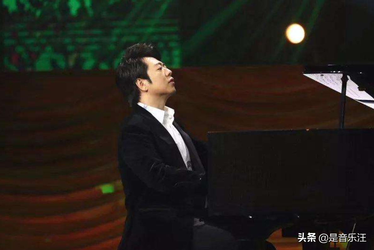 郎朗13岁和现在几乎一模一样，原来他才是真正的