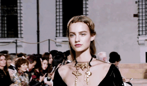 工作8小时外的时间的赚钱模式