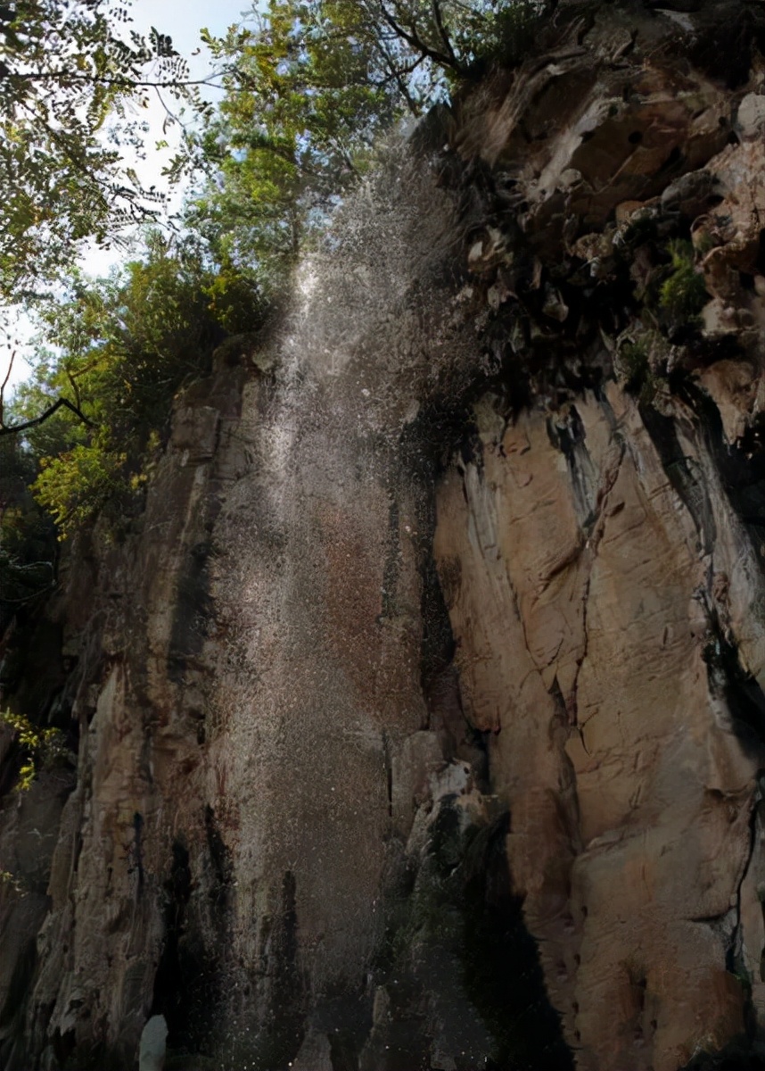 山东旅游：沂蒙山天上王城探秘（图）