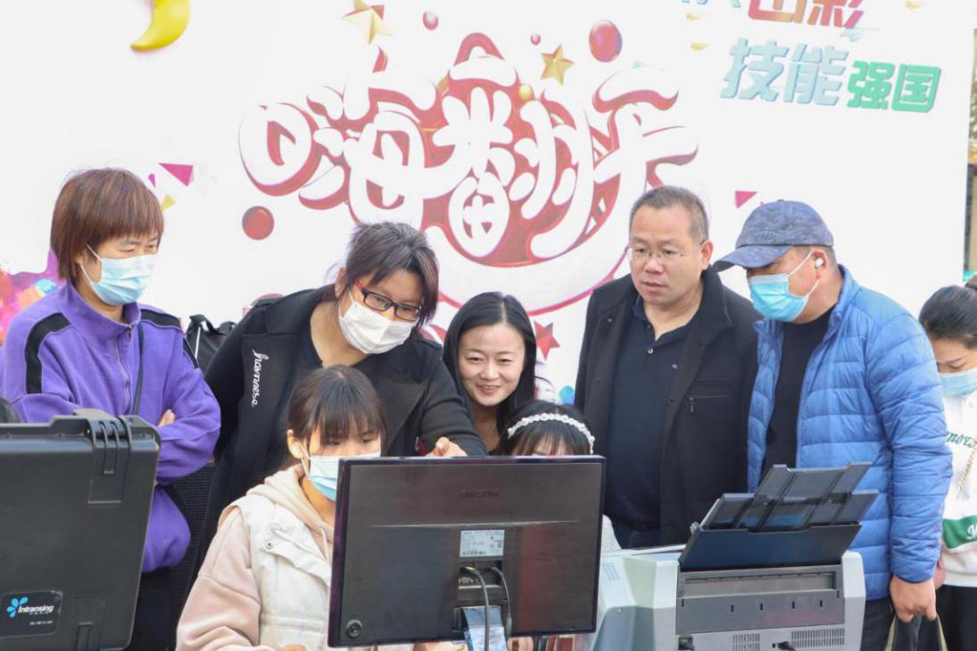 河南交通技师学院职业教育活动周纪实