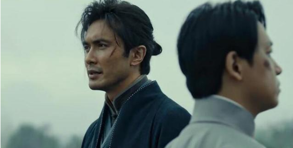 25岁\"高龄\"考入中戏，37岁大器晚成，用