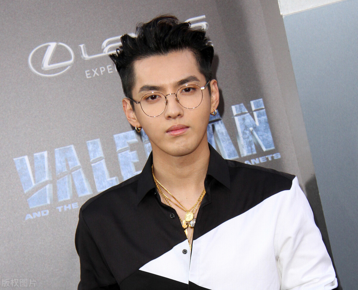 Kris Wu's Mother Cried And Begged Jackie Chan To Save Her Son, She Was  Exhausted And Had To Be Hospitalized! - LOVEKPOP95