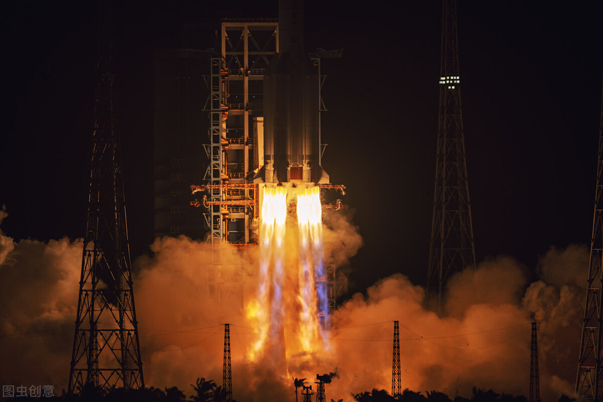 ����������ǿ������ʮ�ֶ���һ�������죬Ϊɶ�Բ���������У�