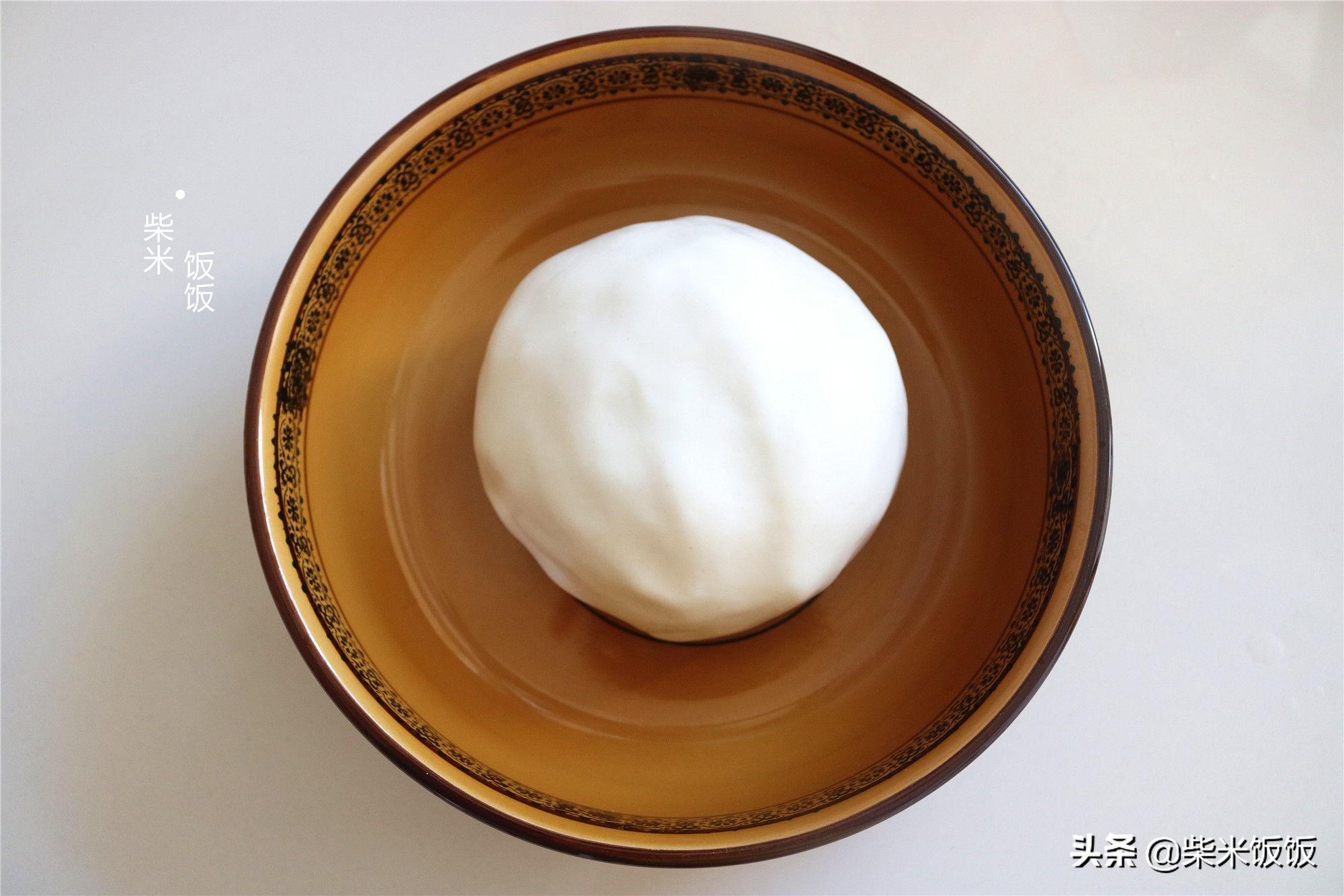 一碗糯米粉，一碗糖水，做80后小时候的零食，香甜酥脆真好吃