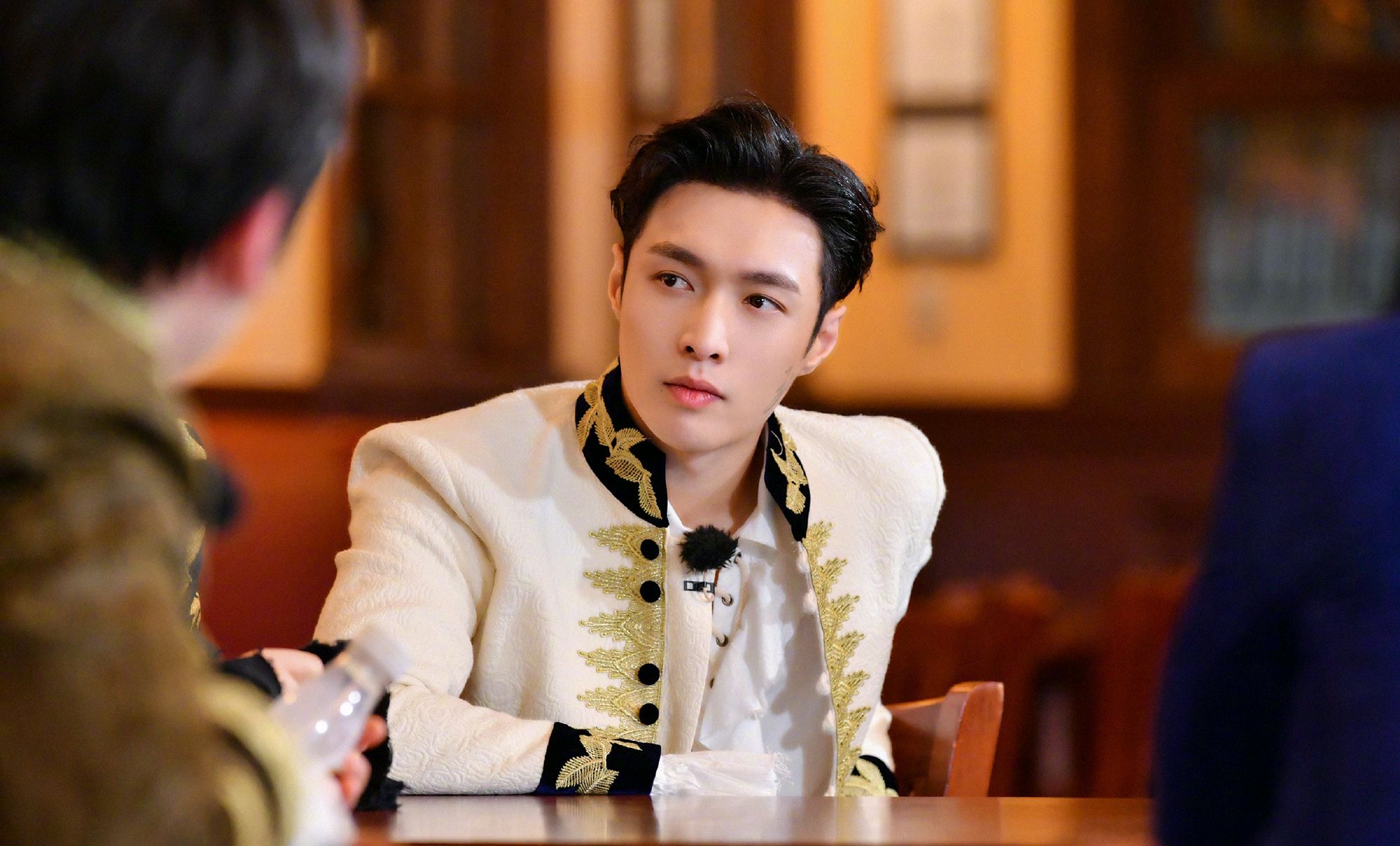 极限男人帮为何只有王迅“赖着”不走？离开黄