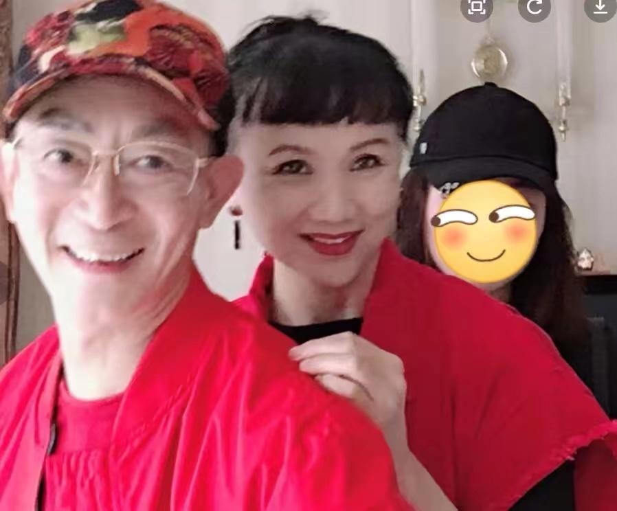 The 82-year-old actor Zhu Longguang rarely reveals the recent situation ...