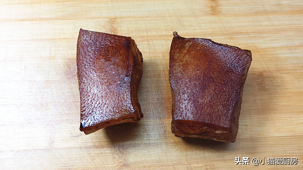 教你把子肉的家常做法，肥而不膩，醇香入味，在家也能做出飯店味